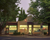 Ladd Circle Grocery, Portland, Oregon